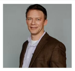 เดนนิส ฟาน นอร์ด